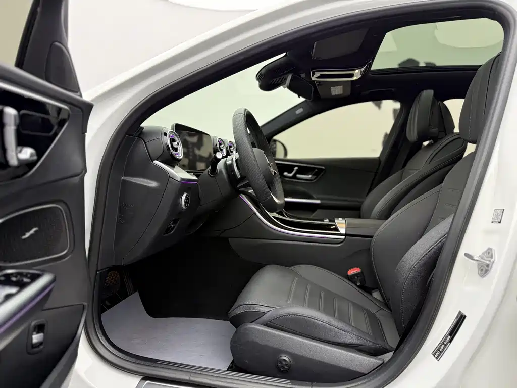 Mercedes-Benz Mercedes-Benz C-Class 2024 C 260 L Sport Edition 2024 - thumbnail 4
