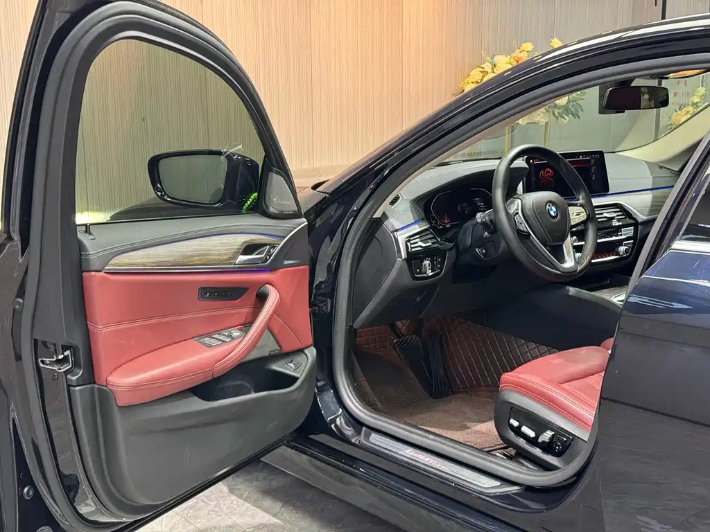 BMW BMW 5 Series 2021 530Li Luxury Package 2020 - thumbnail 4