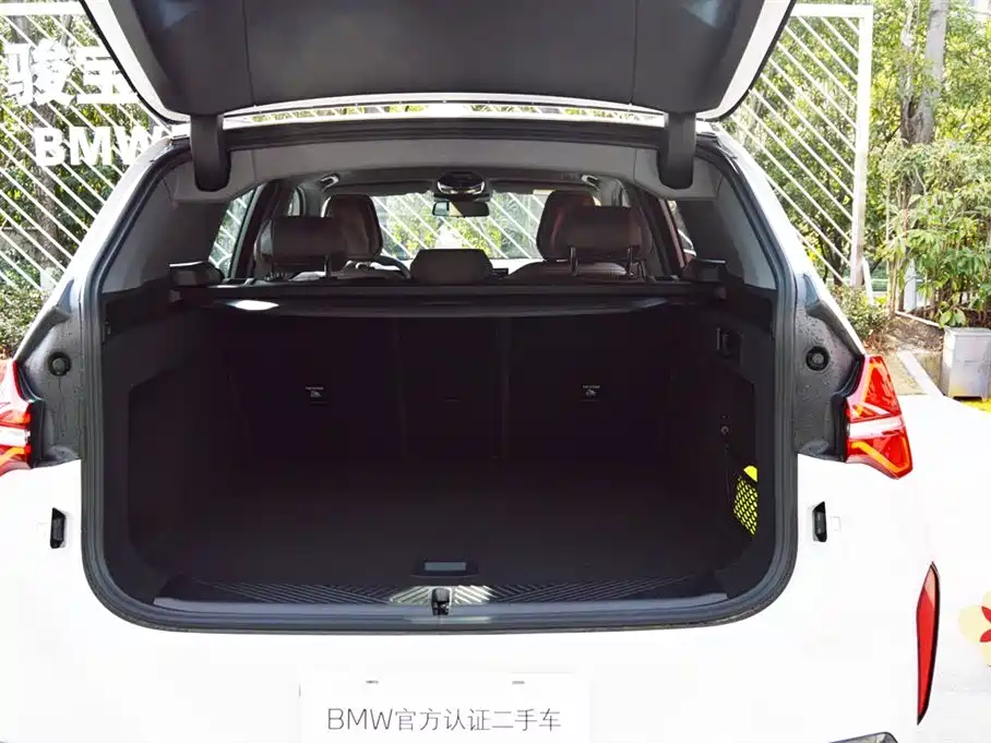 BMW BMW X3 2025 xDrive30L Premium M Sport Night Package 2025 - thumbnail 7