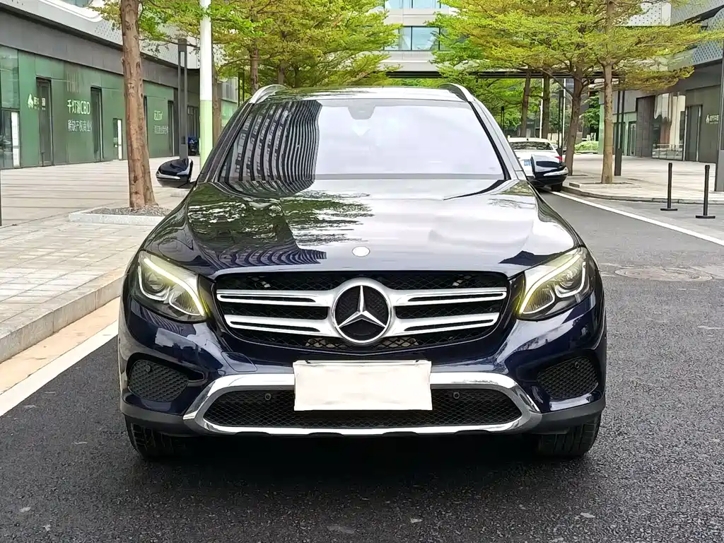 Mercedes-Benz Mercedes-Benz GLC 2016 GLC 260 4MATIC Sport Edition 2016 - thumbnail 2