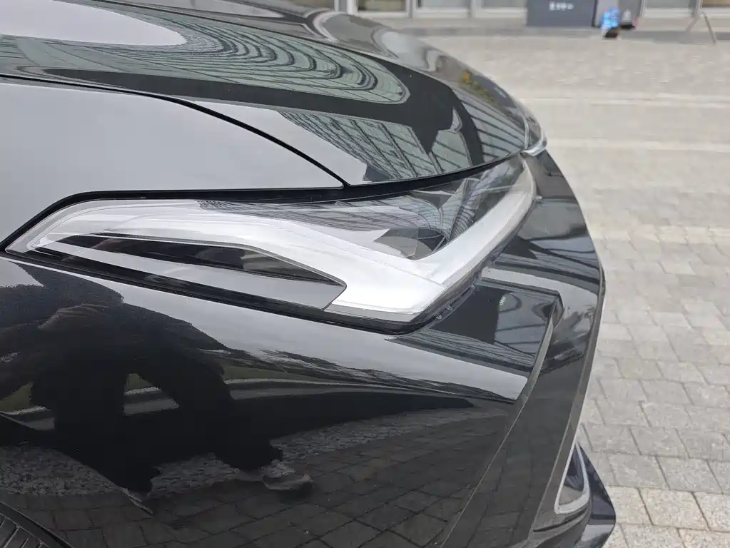 Toyota Toyota Avalon 2023 2.5L Touring Premium Edition 2023 - thumbnail 11