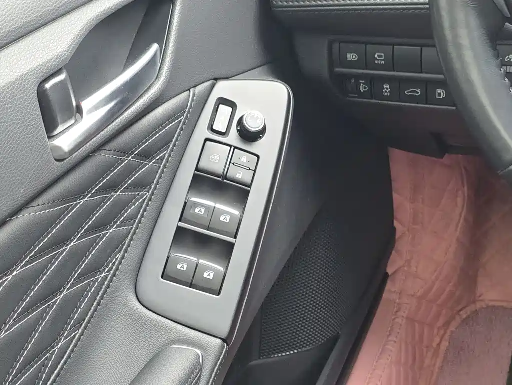 Toyota Toyota Avalon 2023 2.5L Touring Premium Edition 2023 - thumbnail 16