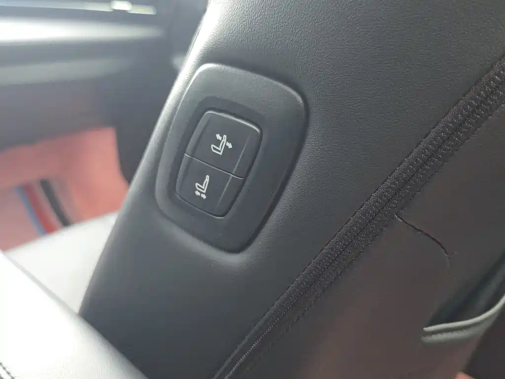 Toyota Toyota Avalon 2023 2.5L Touring Premium Edition 2023 - thumbnail 19
