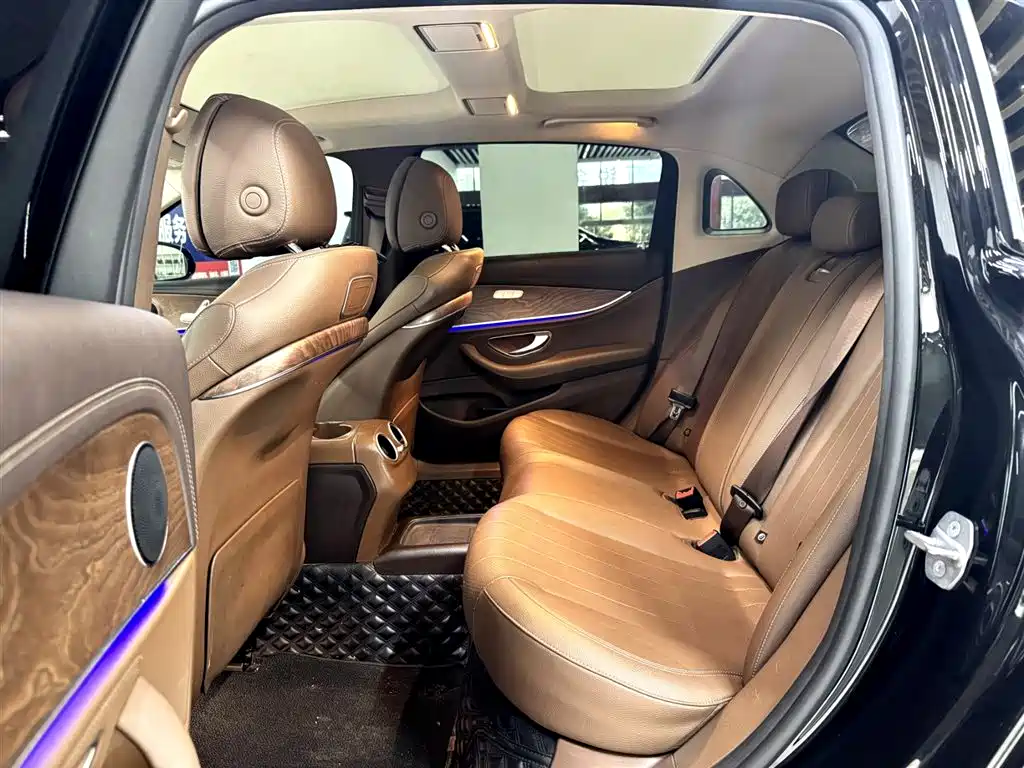 Mercedes-Benz Mercedes-Benz E-Class 2018 Facelift E 200 L 2018 - thumbnail 13