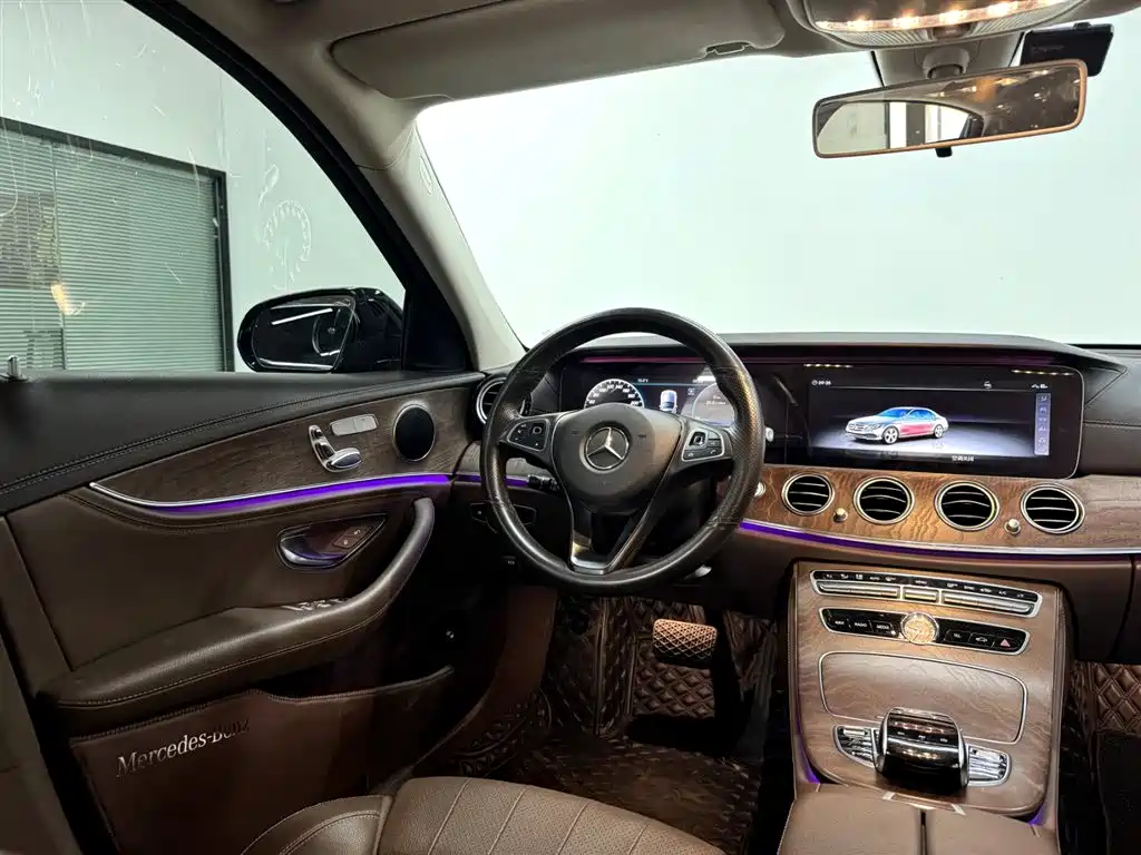 Mercedes-Benz Mercedes-Benz E-Class 2018 Facelift E 200 L 2018 - thumbnail 17