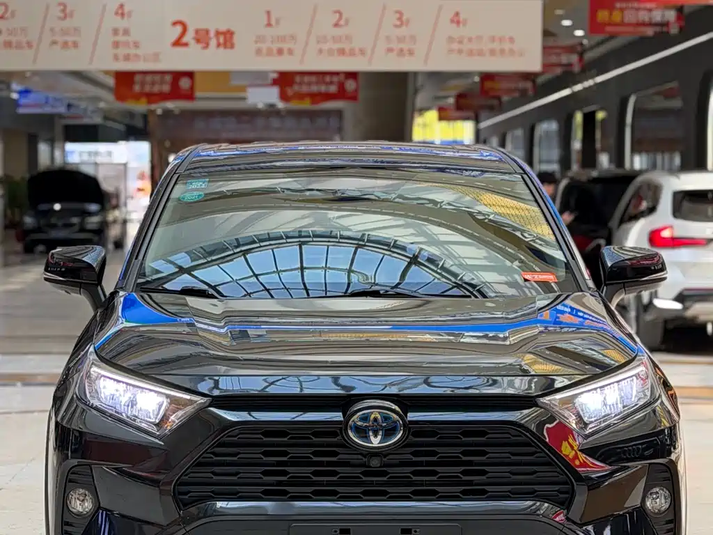 Toyota RAV4 2020 Hybrid 2.5L E-CVT 2WD Premium Edition 2020 - thumbnail 2