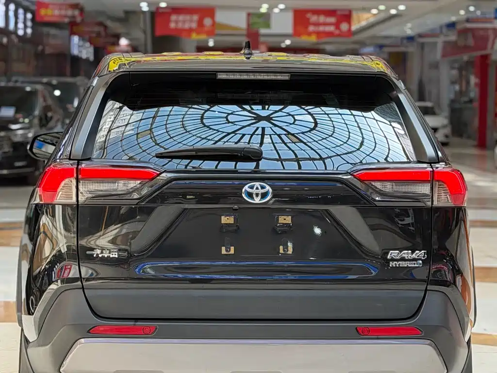 Toyota RAV4 2020 Hybrid 2.5L E-CVT 2WD Premium Edition 2020 - thumbnail 4