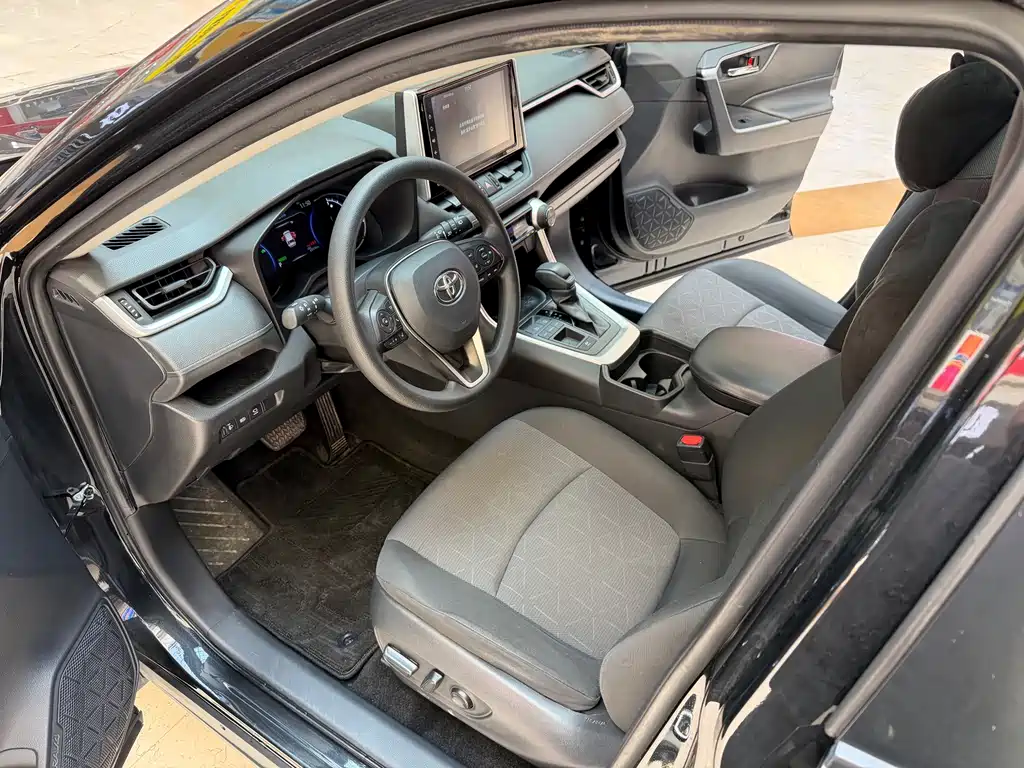 Toyota RAV4 2020 Hybrid 2.5L E-CVT 2WD Premium Edition 2020 - thumbnail 20