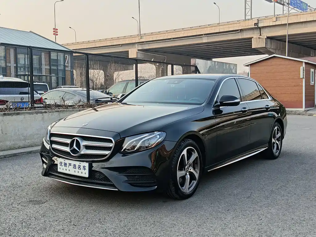 Mercedes-Benz Mercedes-Benz E-Class 2017 E 300 L Sport Fashion Edition 2017