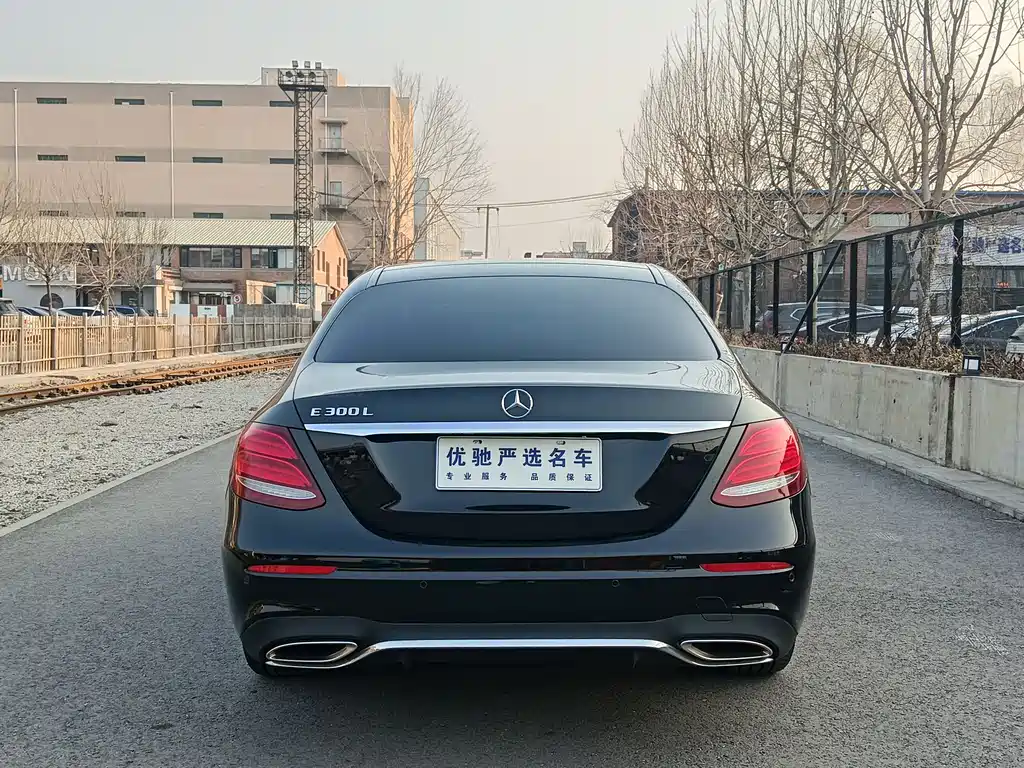 Mercedes-Benz Mercedes-Benz E-Class 2017 E 300 L Sport Fashion Edition 2017 - thumbnail 8