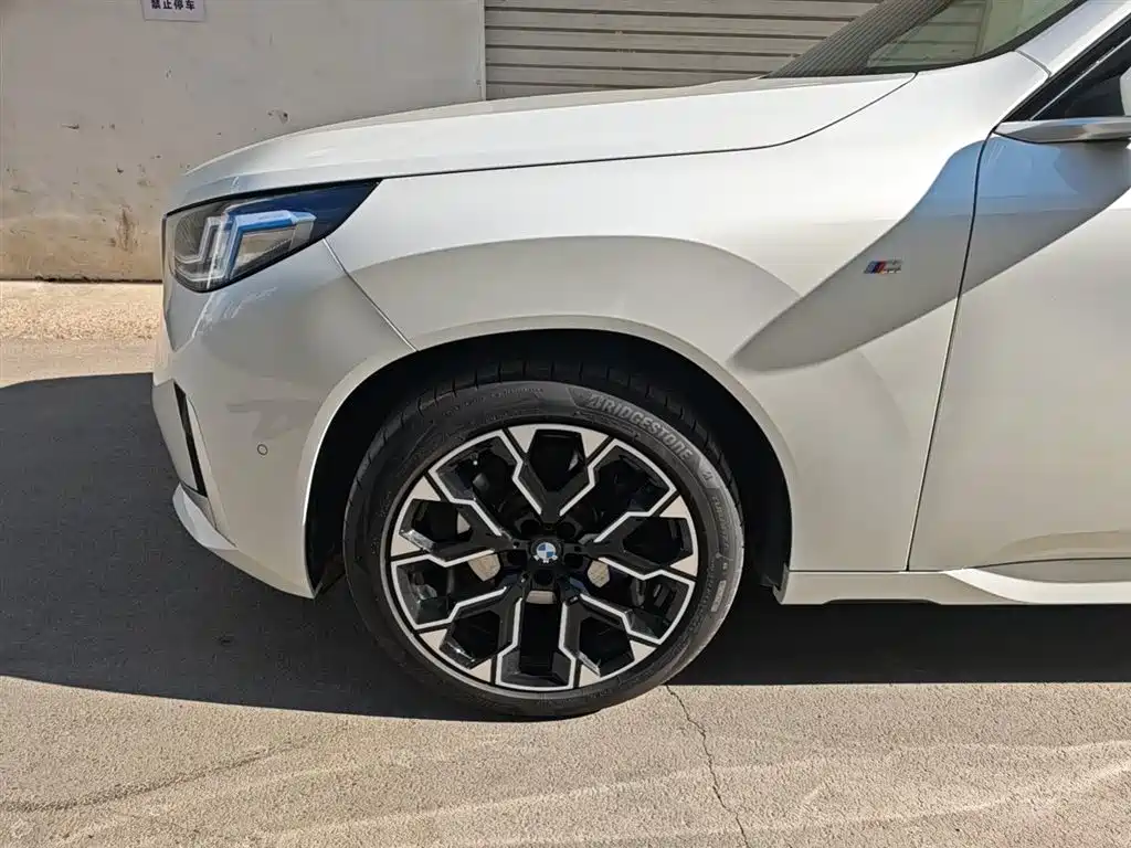 BMW BMW X3 2025 xDrive30L Premium M Sport Shadow Night Package 2025 - thumbnail 6