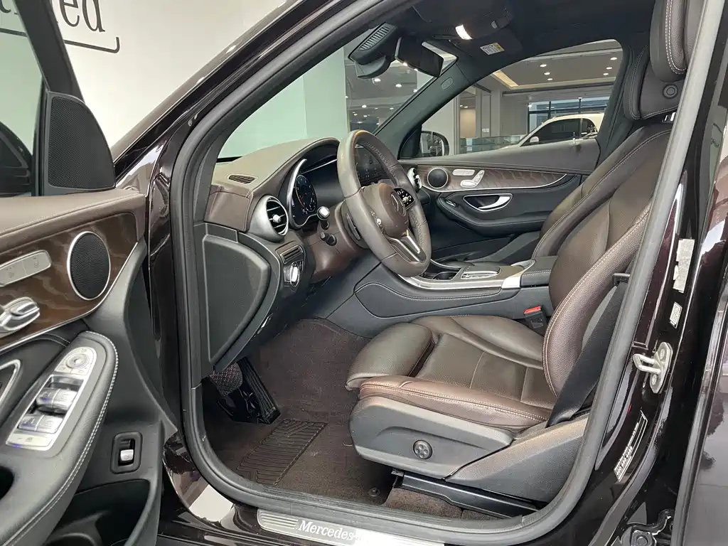 Mercedes-Benz Mercedes-Benz GLC 2020 Facelift GLC 300 L 4MATIC Sport 2020 - thumbnail 9