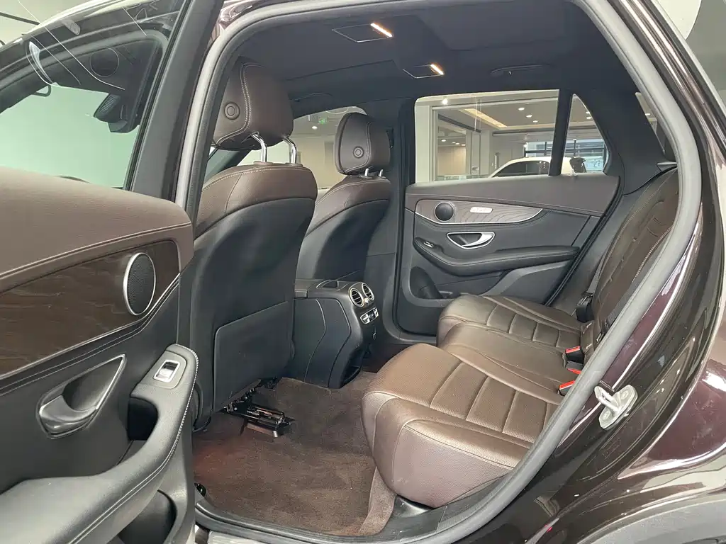 Mercedes-Benz Mercedes-Benz GLC 2020 Facelift GLC 300 L 4MATIC Sport 2020 - thumbnail 10