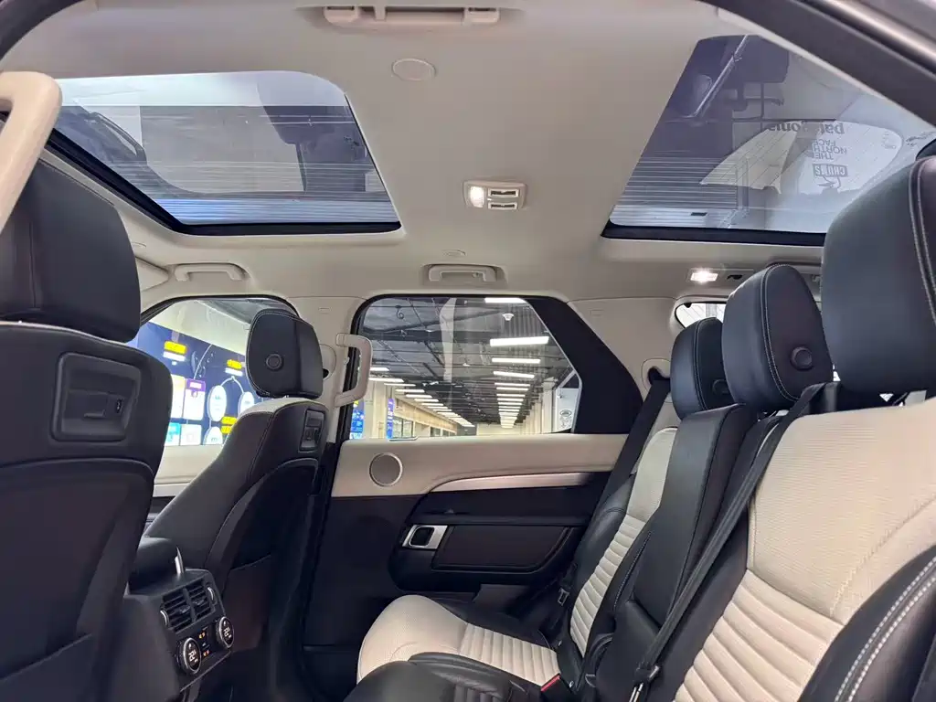 Land Rover Discovery 2021 360PS R-Dynamic S 2021 - thumbnail 10