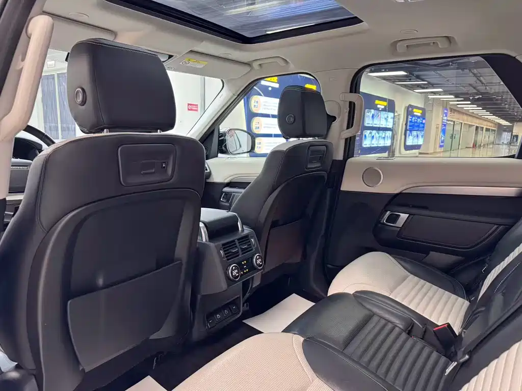 Land Rover Discovery 2021 360PS R-Dynamic S 2021 - thumbnail 11