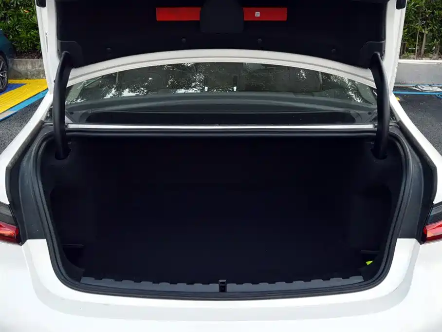 BMW BMW 3 Series 2024 325Li M Sport Night Package 2025 - thumbnail 7