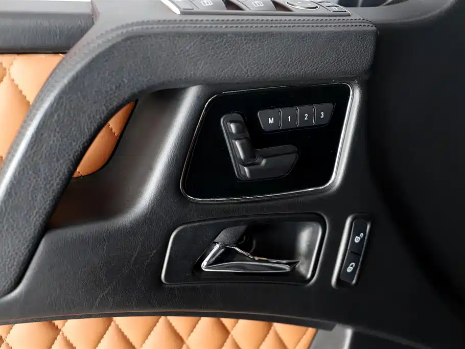 Mercedes-Benz Mercedes-Benz G-Class AMG 2013 AMG G 65 2013 - thumbnail 14