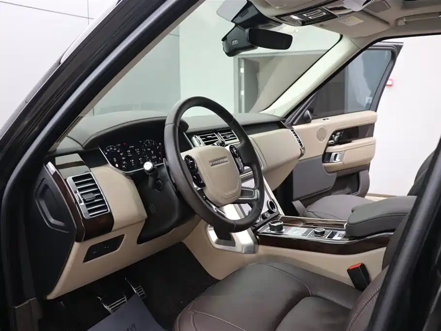 Land Rover Range Rover 2021 3.0 L6 Autobiography Long Wheelbase Classic Edition 2021 - thumbnail 19