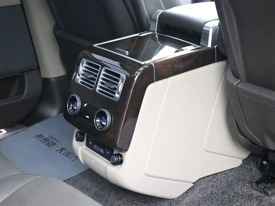 Land Rover Range Rover 2021 3.0 L6 Autobiography Long Wheelbase Classic Edition 2021 - thumbnail 20