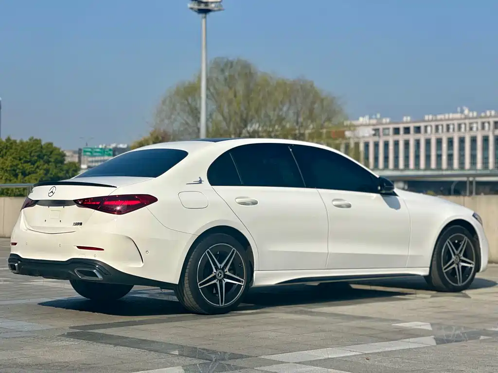Mercedes-Benz Mercedes-Benz C-Class 2025 Model Year Facelift C 260 L Night Sport Edition 2025 - thumbnail 16