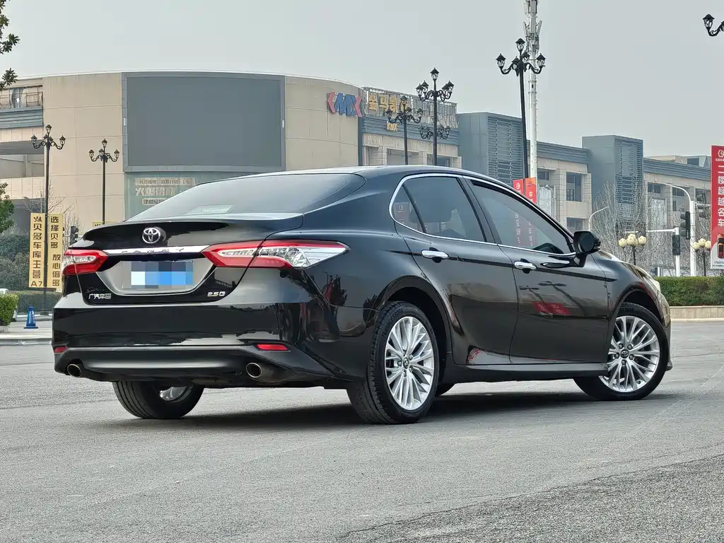 Toyota Toyota Camry 2019 2.5G Luxury Edition China V 2020 - thumbnail 4