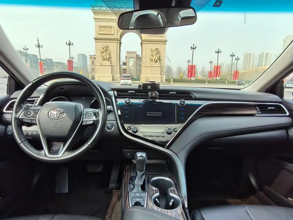 Toyota Toyota Camry 2019 2.5G Luxury Edition China V 2020 - thumbnail 7