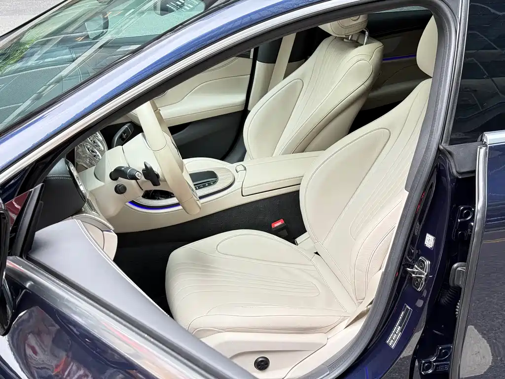 Mercedes-Benz Mercedes-Benz CLS 2018 CLS 300 Luxury Edition 2019 - thumbnail 5