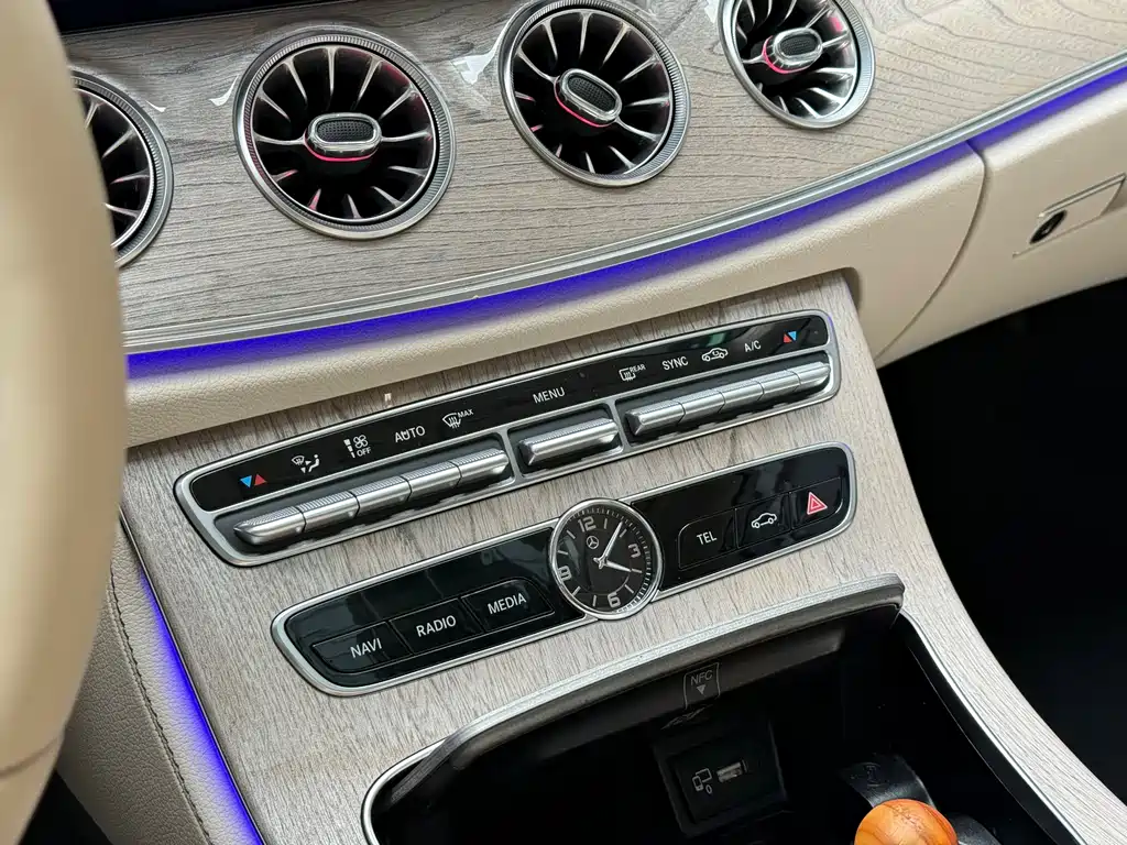 Mercedes-Benz Mercedes-Benz CLS 2018 CLS 300 Luxury Edition 2019 - thumbnail 13