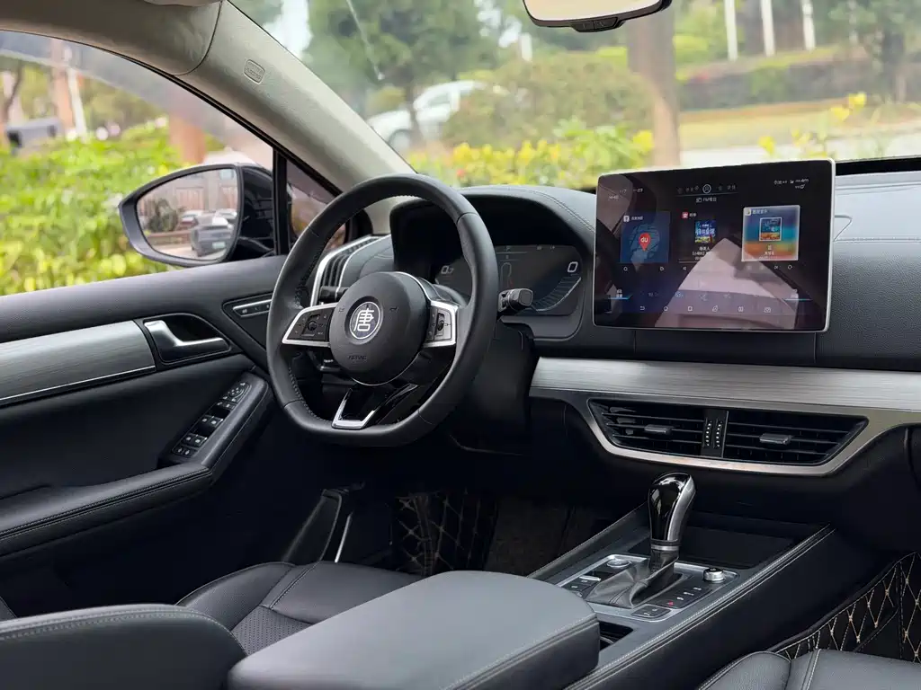 BYD BYD Tang 2018 2.0T Automatic Intelligent Premium 7-seater China V 2018 - thumbnail 9
