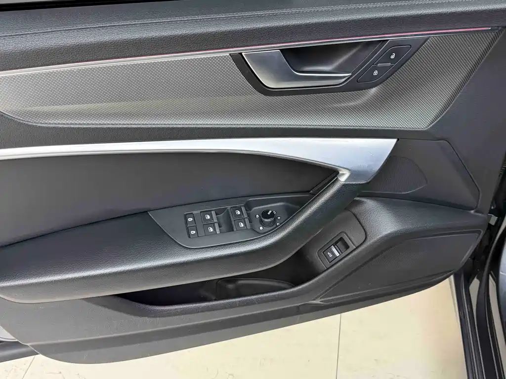 Audi Audi A6L 2021 45 TFSI quattro Premium Dynamic Edition 2021 - thumbnail 4