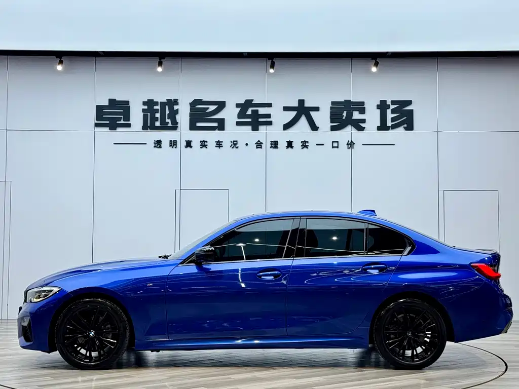 BMW BMW 3 Series 2021 325i M Sport Shadow Night Package 2020 - thumbnail 3