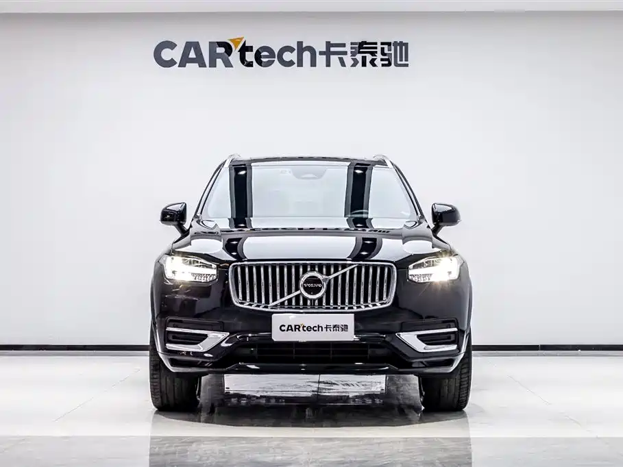 Volvo Volvo XC90 2023 B5 Momentum Luxury 7-seater 2023 - thumbnail 2