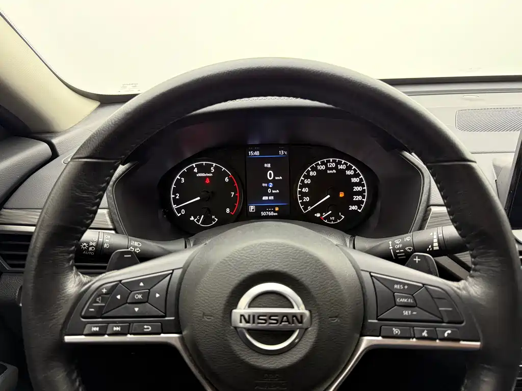 Nissan Nissan Altima 2020 Model Year Facelift 2.0T XL Intelligent Edition 2021 - thumbnail 4