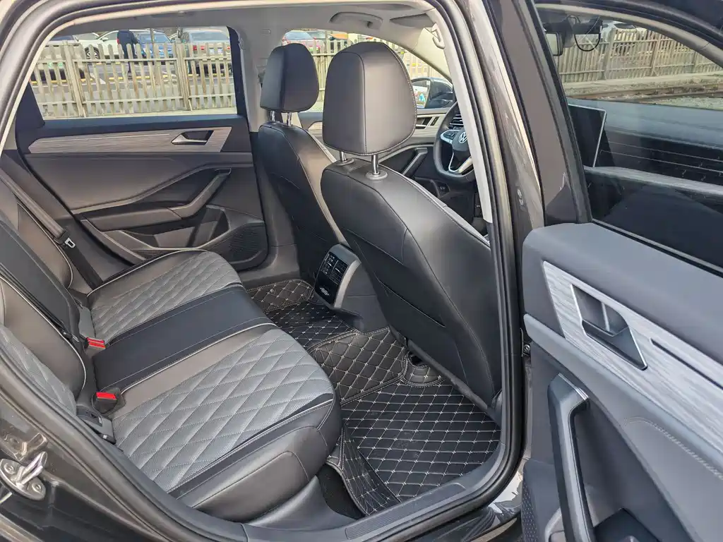 Volkswagen Volkswagen Sagitar 2024 300TSI DSG Comfortline 2024 - thumbnail 23
