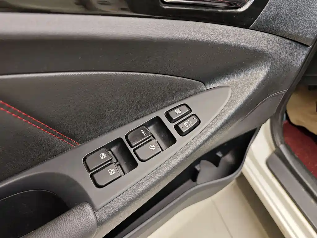 Changan Yidong XT 2015 1.6L Manual Junku Type V 2015 - thumbnail 9