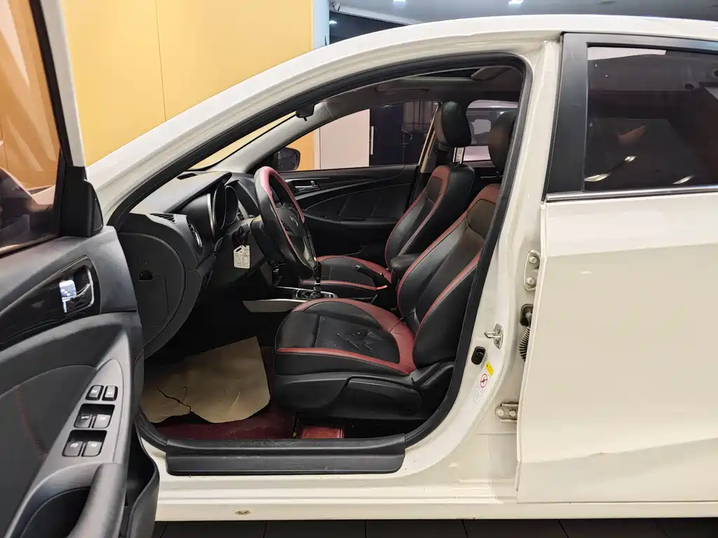 Changan Yidong XT 2015 1.6L Manual Junku Type V 2015 - thumbnail 13
