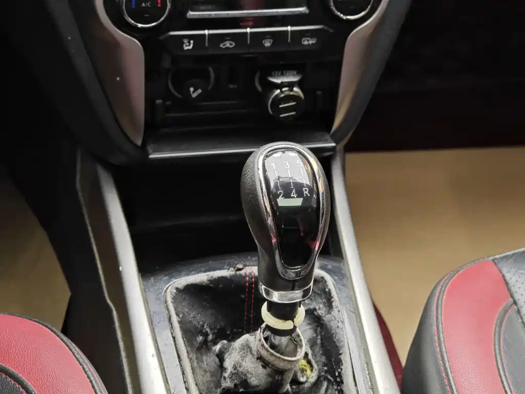 Changan Yidong XT 2015 1.6L Manual Junku Type V 2015 - thumbnail 17
