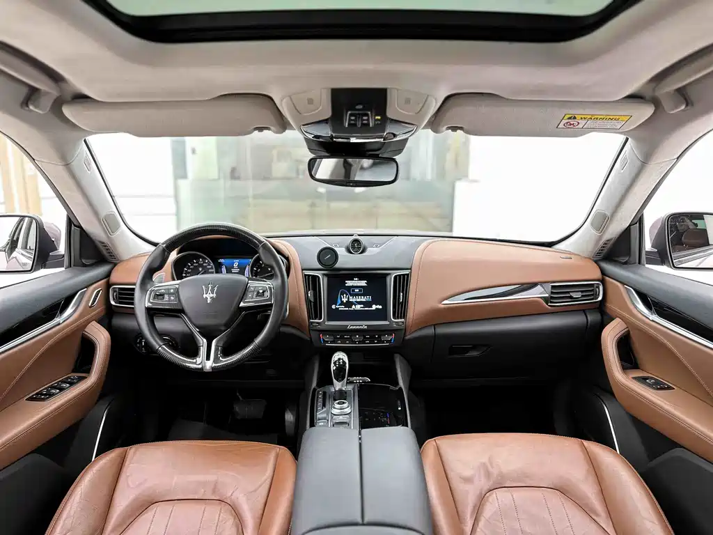 Maserati Maserati Levante 2016 3.0T Standard 2016 - thumbnail 5