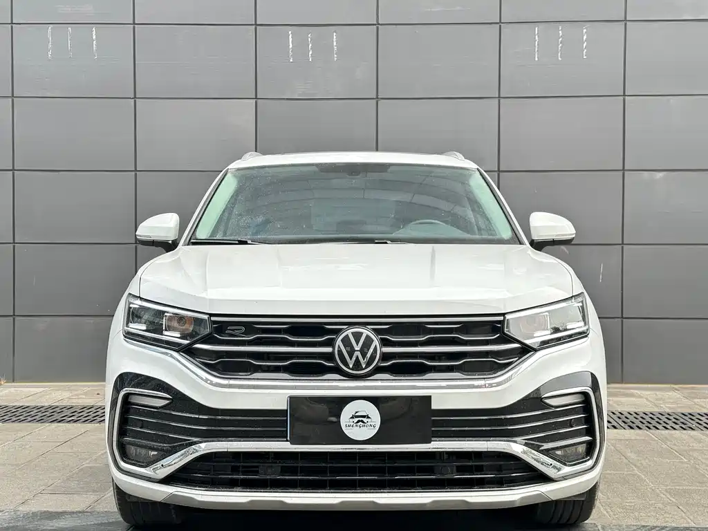Volkswagen Tayron X 2020 330TSI Two-Wheel Drive Premium Intelligent Connectivity Edition 2022 - thumbnail 2