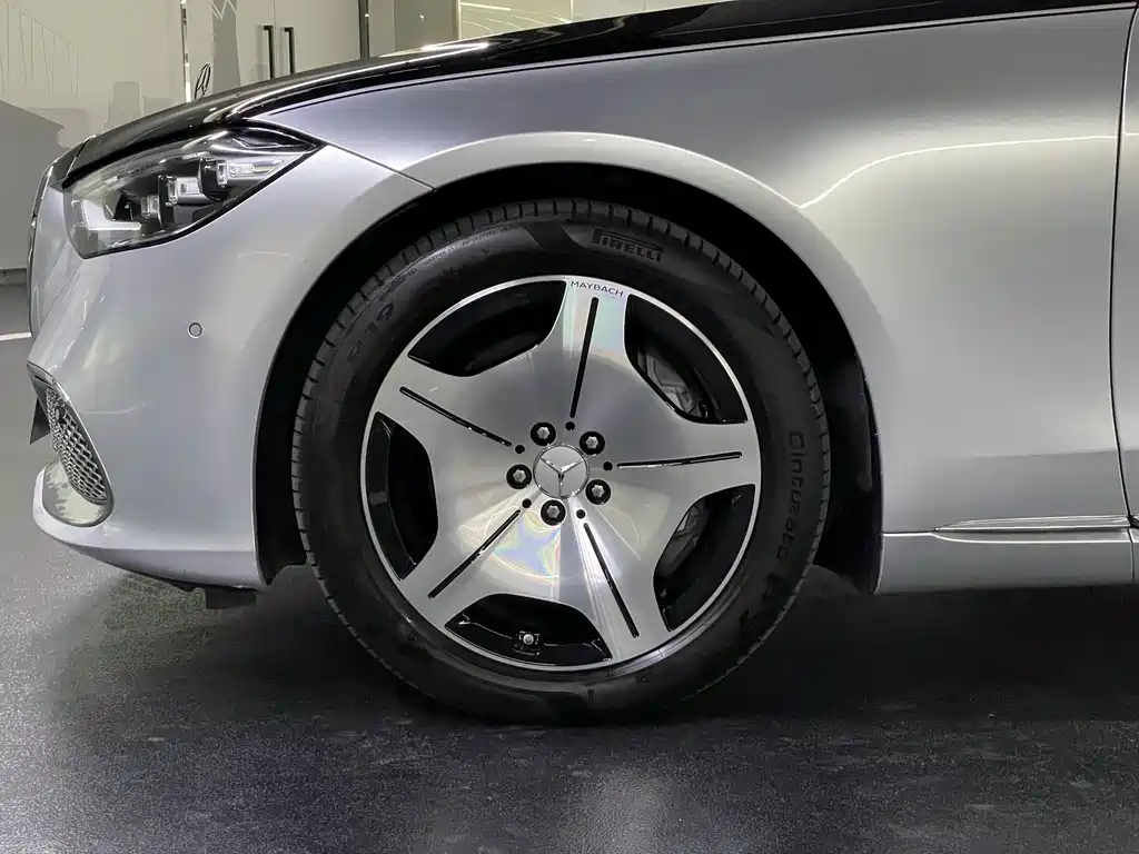 Mercedes-Benz Maybach S-Class 2024 S 480 4MATIC 2025 - thumbnail 5