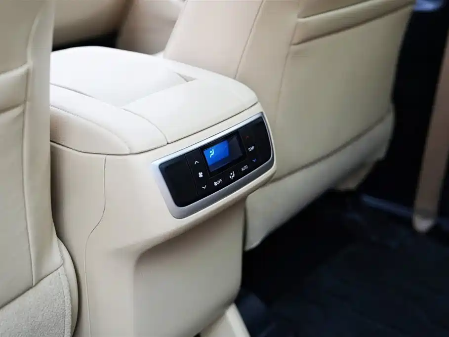 Toyota Toyota Highlander 2018 2.0T 2WD Luxury Edition 7-seater China V 2018 - thumbnail 16