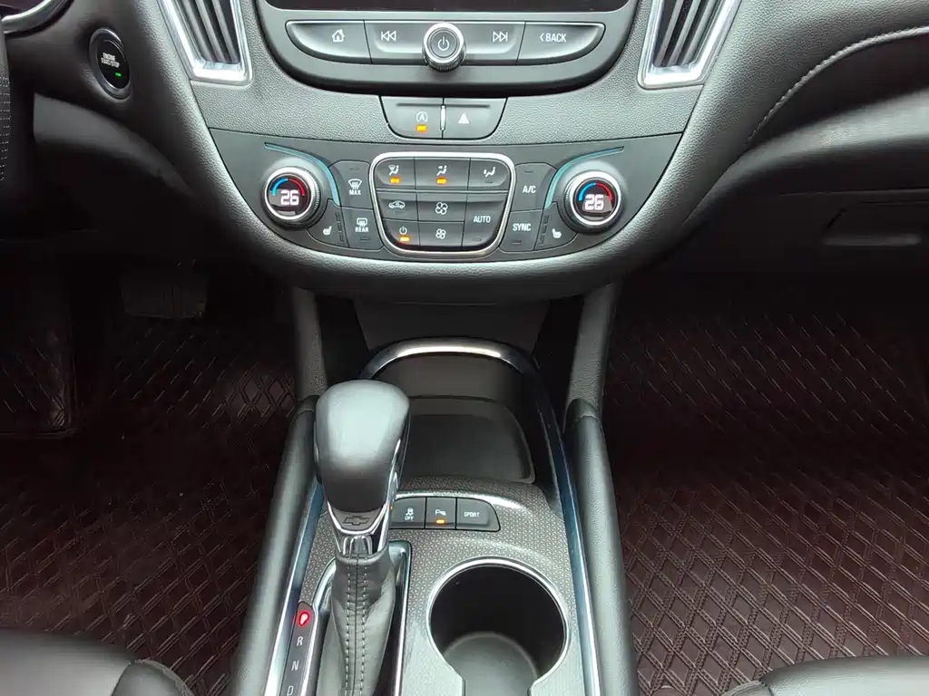 Chevrolet Malibu XL 2023 1.5T Sport Edition 2023 - thumbnail 4