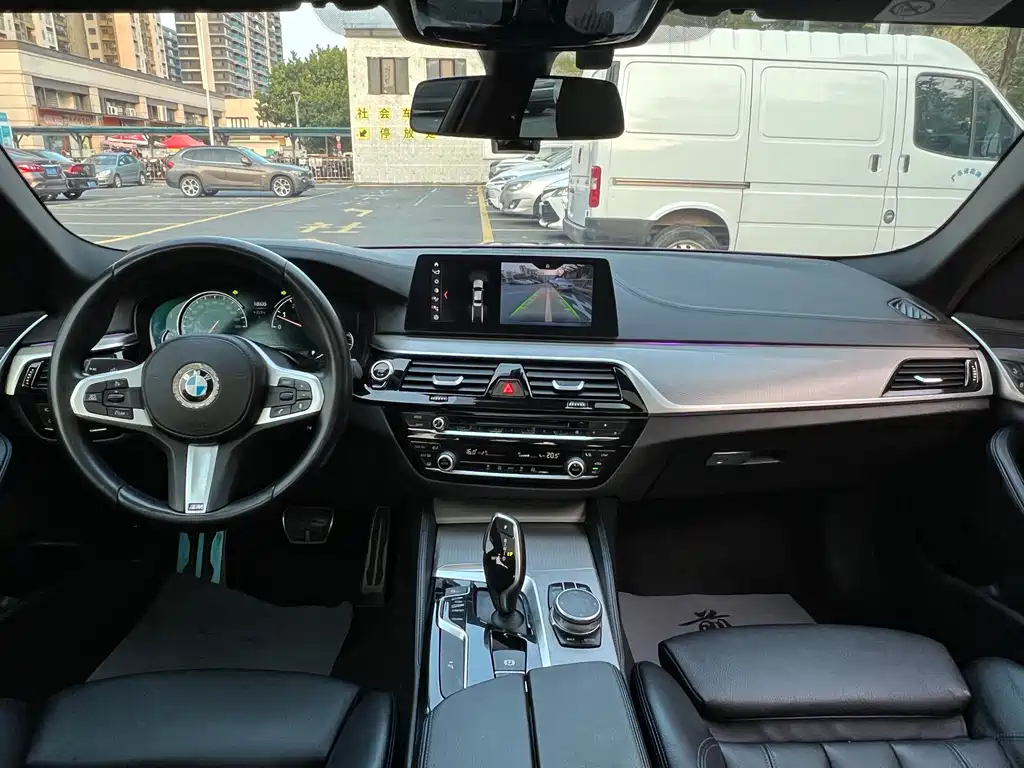 BMW BMW 5 Series Import 2018 525i M Sport Package 2018 - thumbnail 6