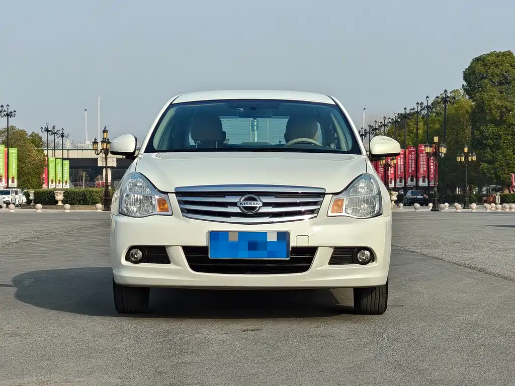 Nissan Nissan Sylphy 2018 Classic 1.6XE CVT Comfort Edition 2019 - thumbnail 2
