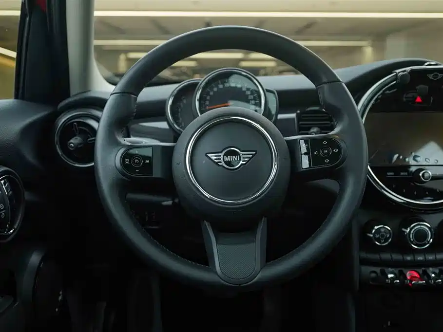 MINI MINI 2023 1.5T ONE 5-door 2023 - thumbnail 18
