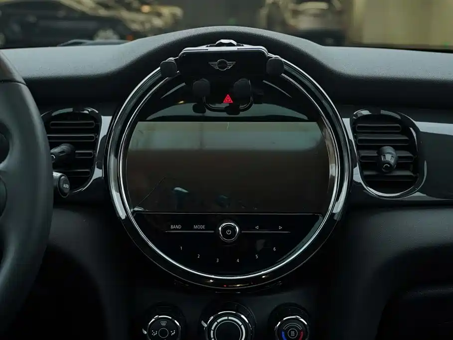 MINI MINI 2023 1.5T ONE 5-door 2023 - thumbnail 19