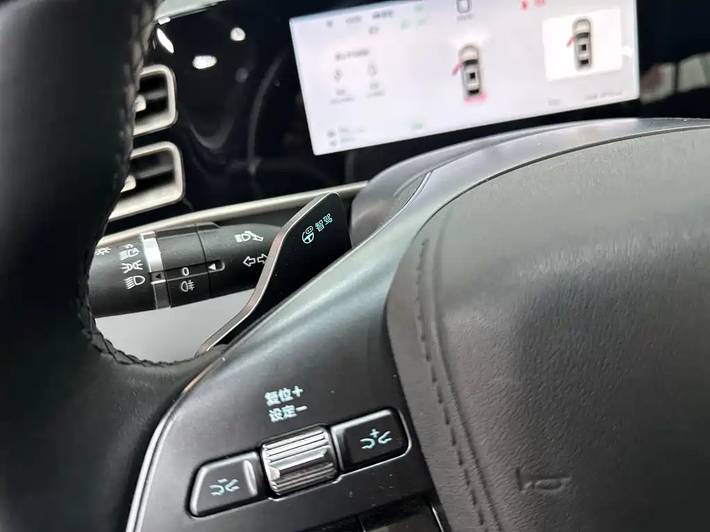BYD BYD Qin L 2025 DM-i Intelligent Driving Version 120KM Leading Model 2025 - thumbnail 14