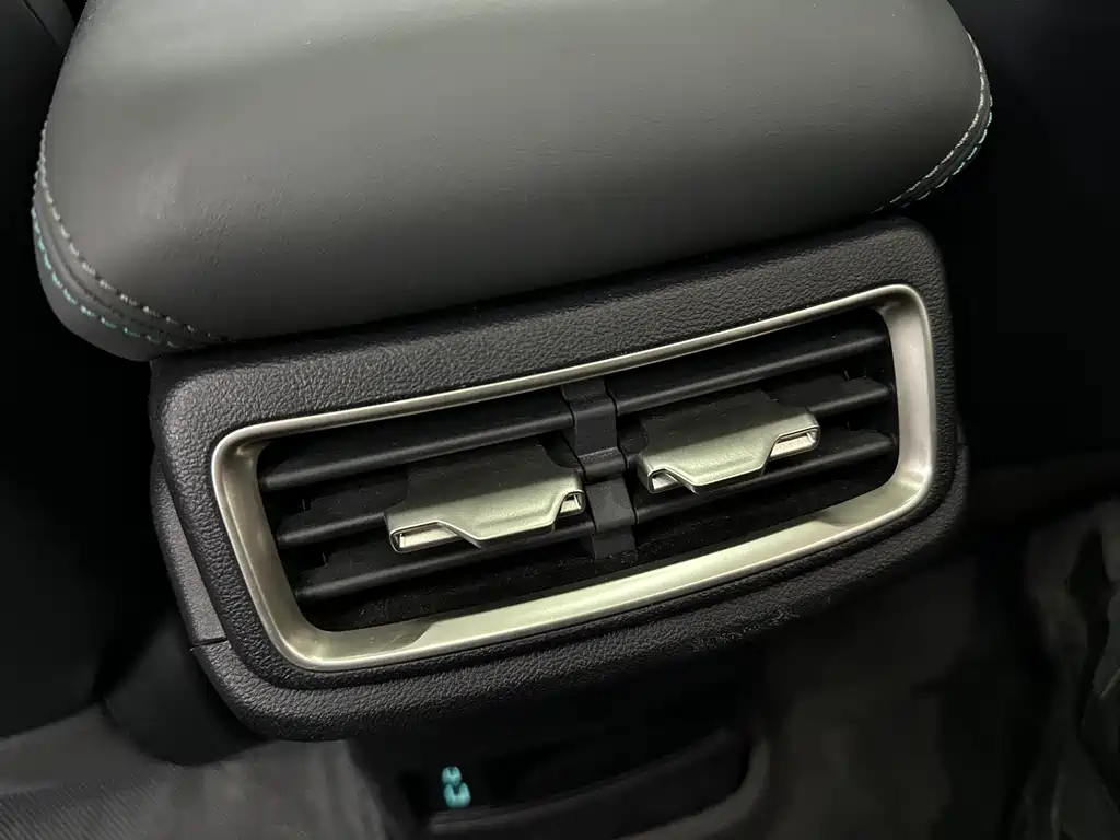 BYD BYD Qin L 2025 DM-i Intelligent Driving Version 120KM Leading Model 2025 - thumbnail 19