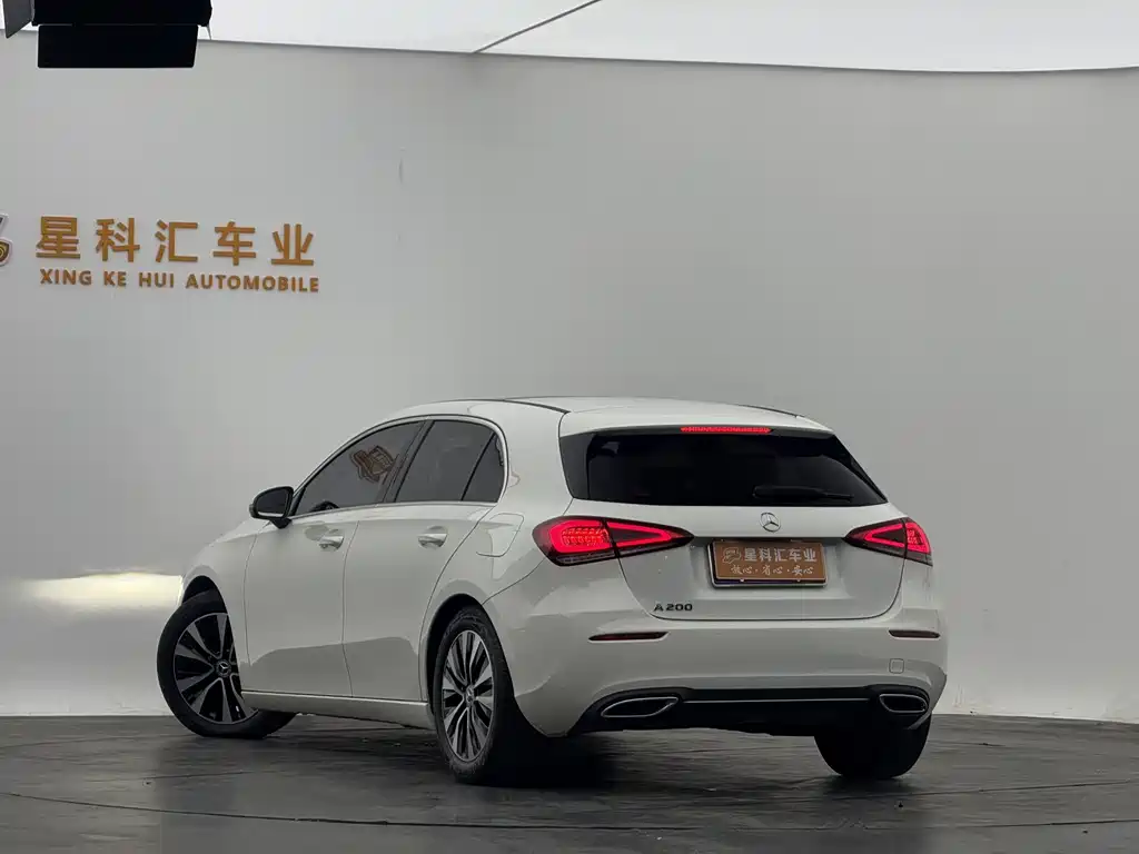 Mercedes-Benz Mercedes-Benz A-Class 2021 A 200 Sport Edition 2022 - thumbnail 8