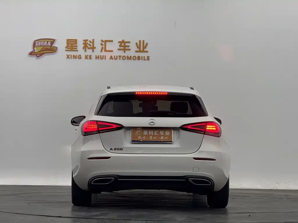 Mercedes-Benz Mercedes-Benz A-Class 2021 A 200 Sport Edition 2022 - thumbnail 11